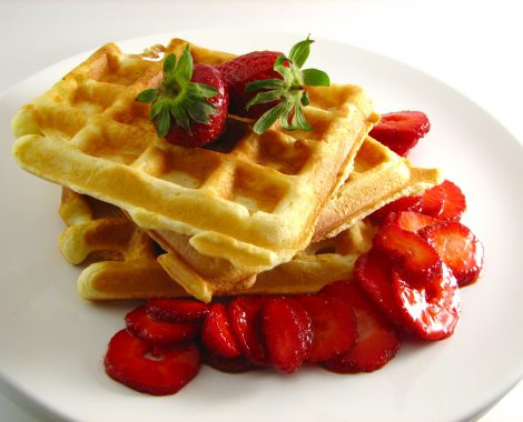 Waffles_with_Strawberries